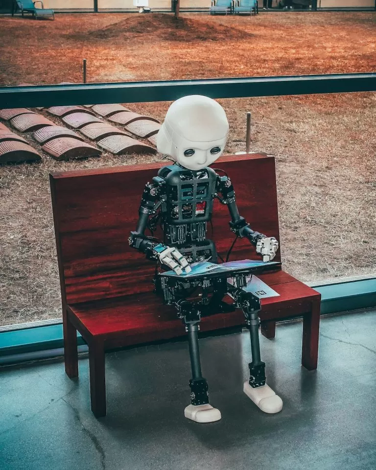 IA Aplicada: Cómo automatizar tu negocio sin perder el toque humano
